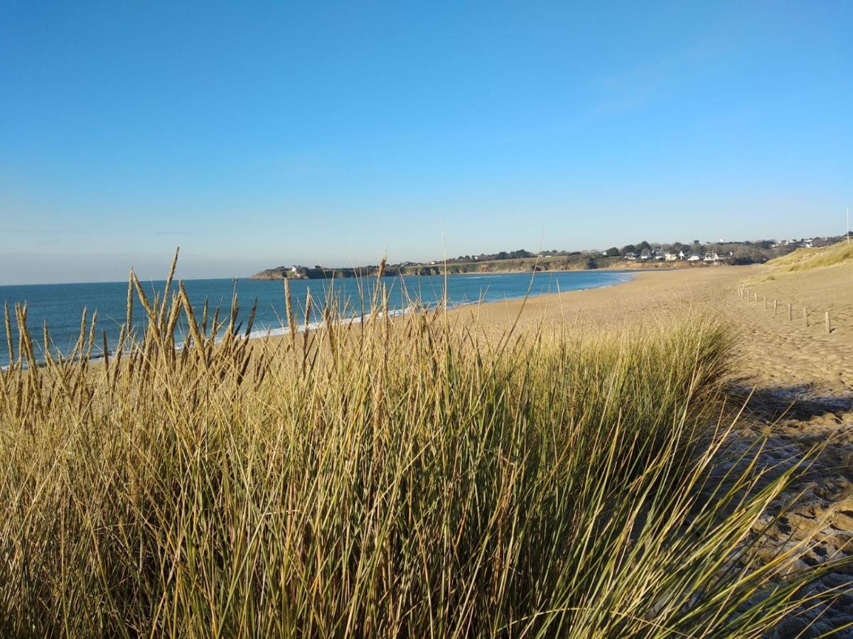 Charmant logement vue mer avec chambre et terrasse Appartement *
